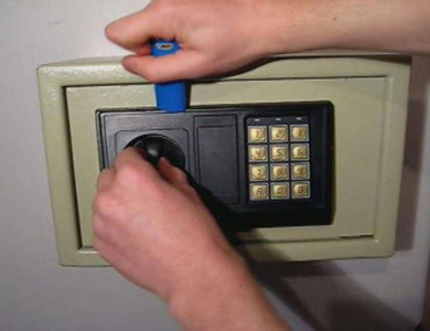 来宾24小时上门开锁公司