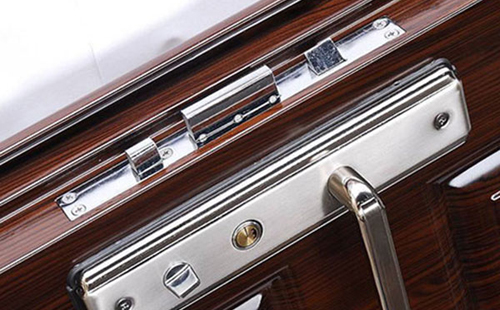 来宾24小时上门开锁公司